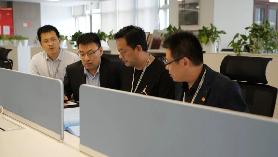 吹響先鋒號，爭做新楷模！中建聯(lián)合市政園林事業(yè)部榮膺“山東省工人先鋒號”(圖3)