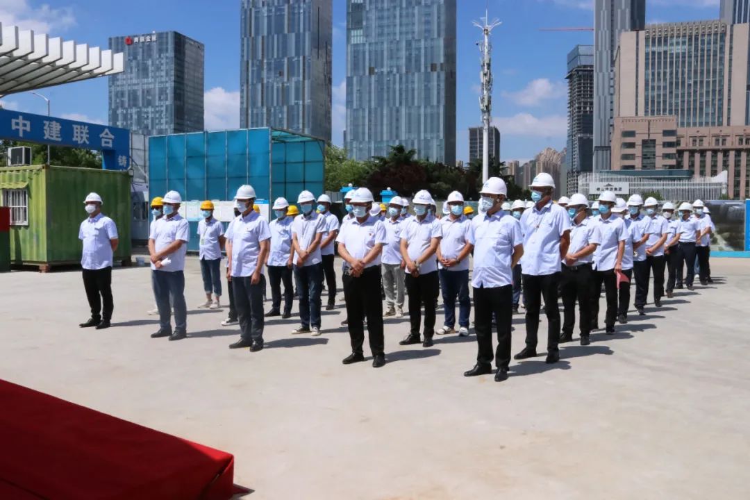 遵守安全生產(chǎn)法，當(dāng)好第一責(zé)任人！中建聯(lián)合2022年“安全生產(chǎn)月”正式啟動(dòng)(圖2)